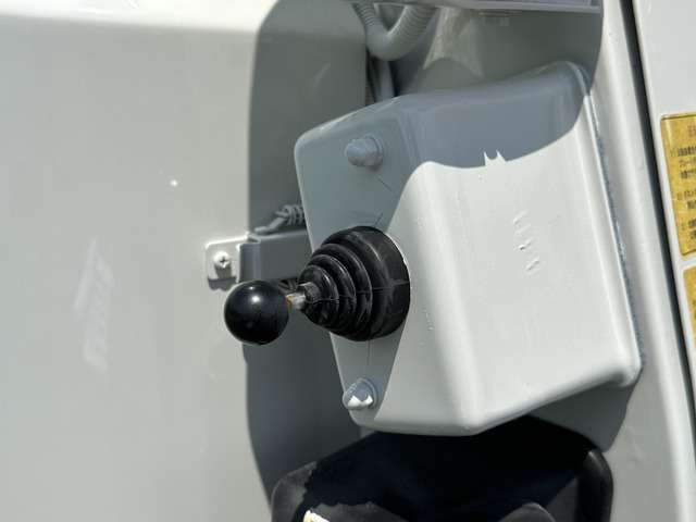 Isuzu Forward 4