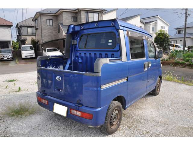 Daihatsu Hijet Deck Van 7
