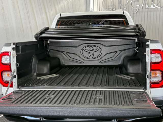 Toyota Hilux 7