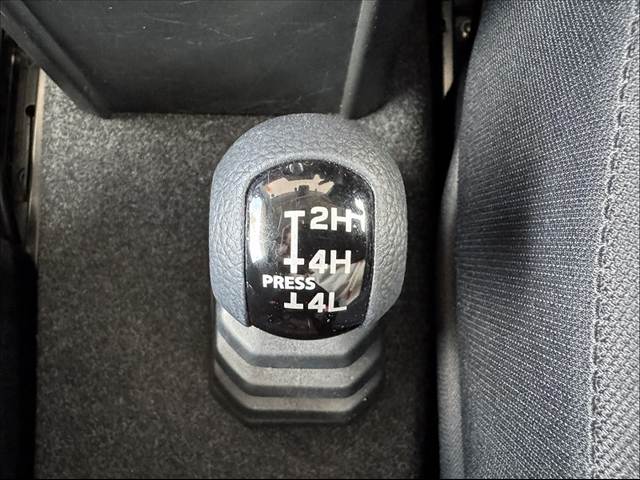 Suzuki Jimny 6