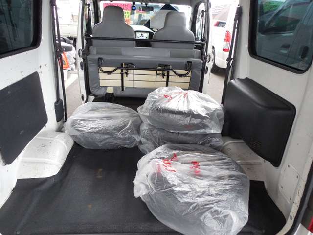 Toyota Light Ace Van 6