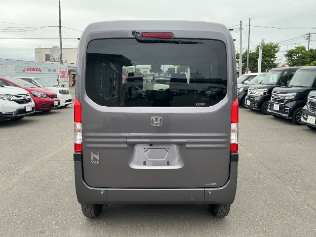 Honda N-VAN 7