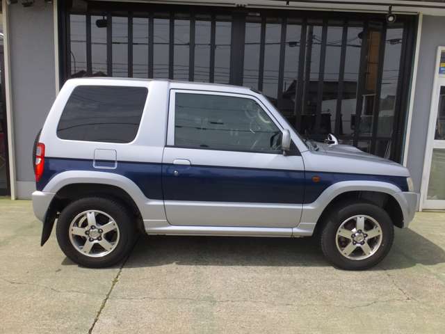 Mitsubishi Pajero Mini 7