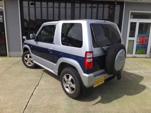 Mitsubishi Pajero Mini 10