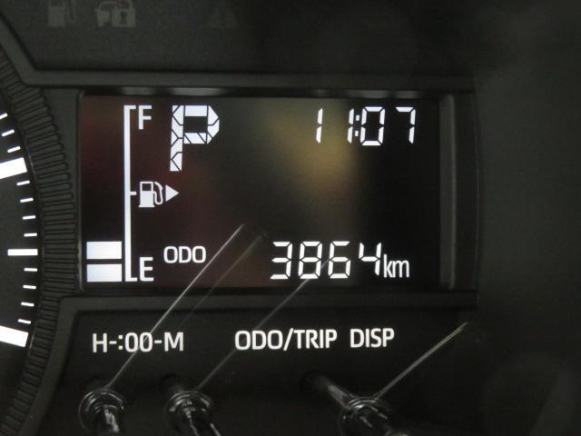 Daihatsu Hijet Cargo 12