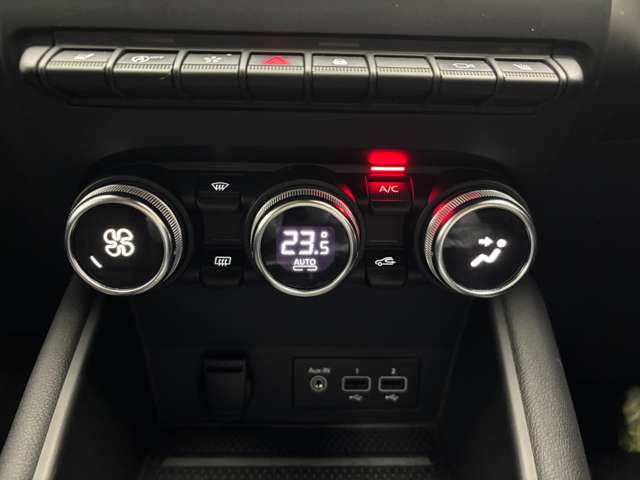 Renault Captur 10