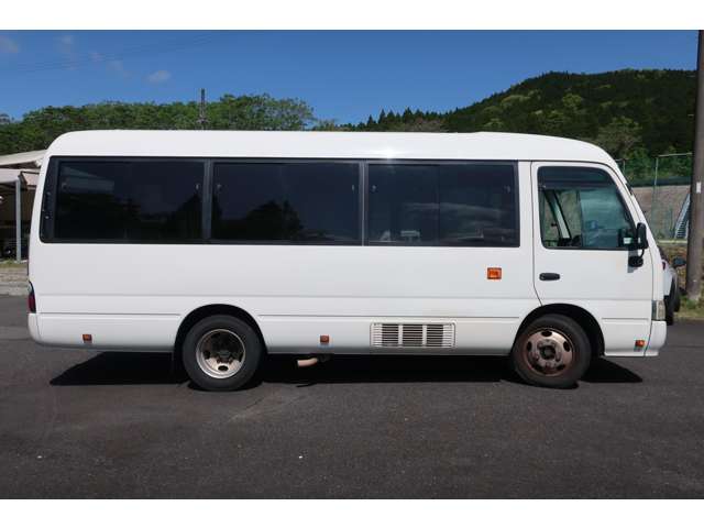 Toyota Coaster 3