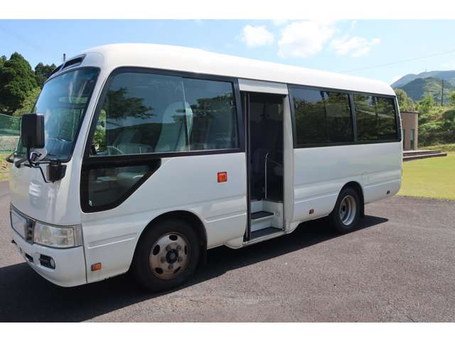 Toyota Coaster 8