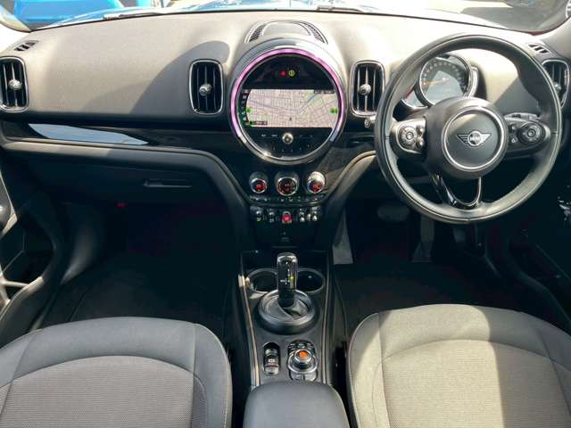 MINI Crossover 12