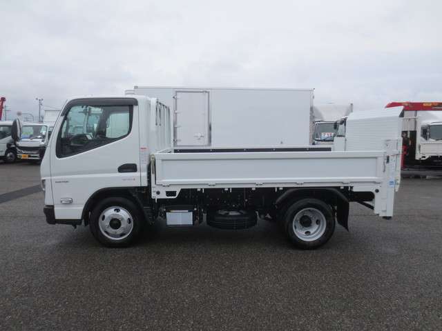 Mitsubishi Fuso Canter 9