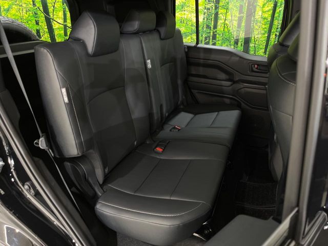 Toyota Land Cruiser FJ 9