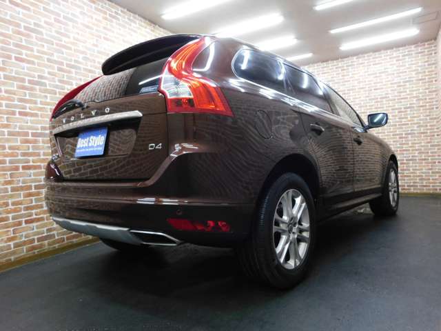 Volvo XC60 4