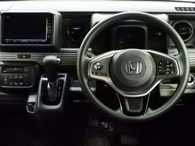 Honda N-VAN 12