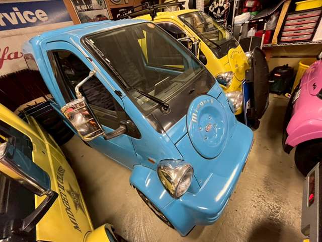 Daihatsu Midget II 8