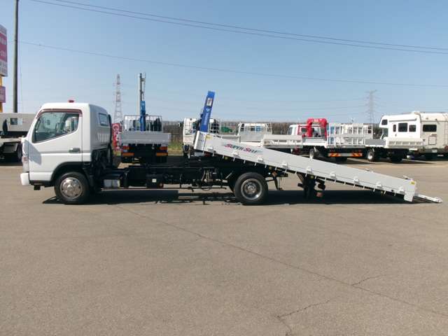 Mitsubishi Fuso Canter 12