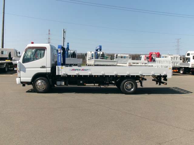 Mitsubishi Fuso Canter 4