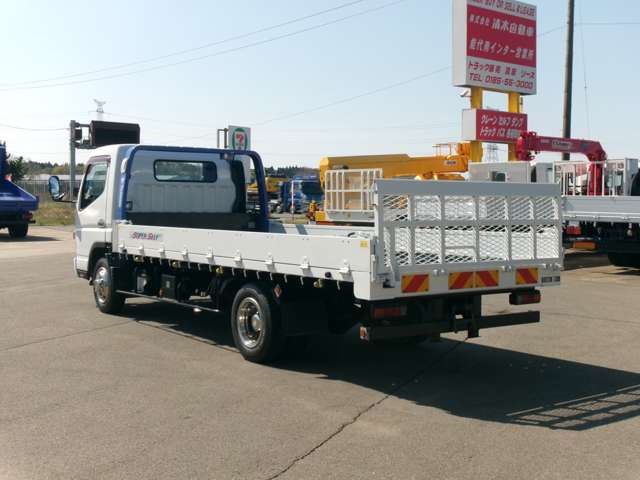 Mitsubishi Fuso Canter 5