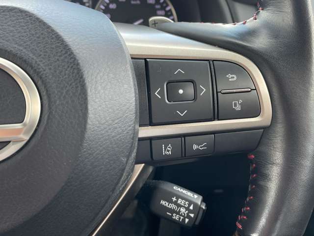 Lexus RX 7