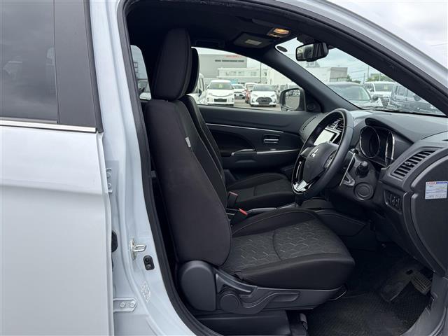 Mitsubishi RVR 10