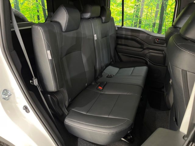 Toyota Land Cruiser FJ 9