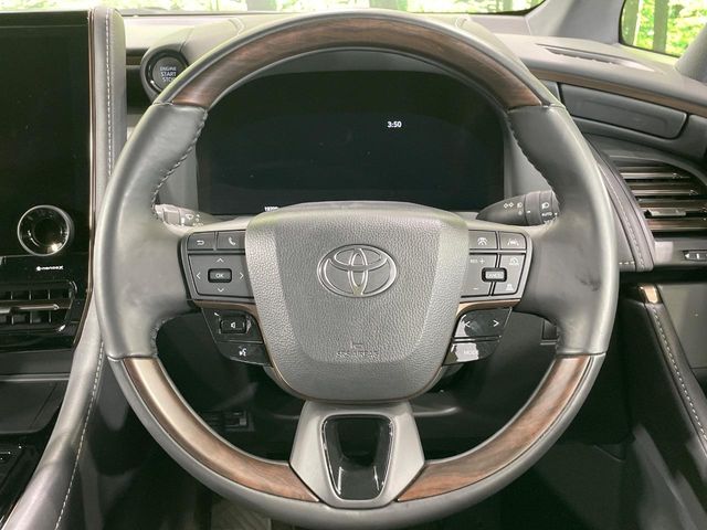 Toyota Alphard 13
