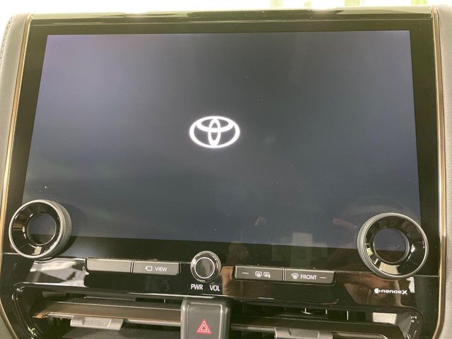 Toyota Alphard 6