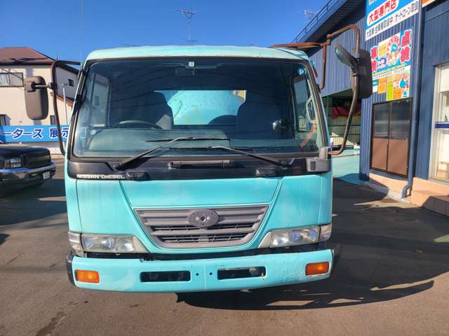 UD Trucks Condor 2