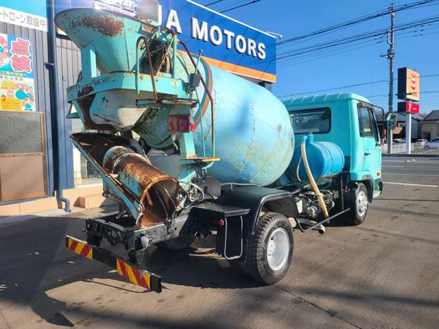 UD Trucks Condor 6