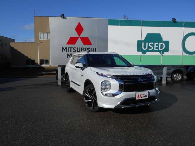 Mitsubishi Outlander 2