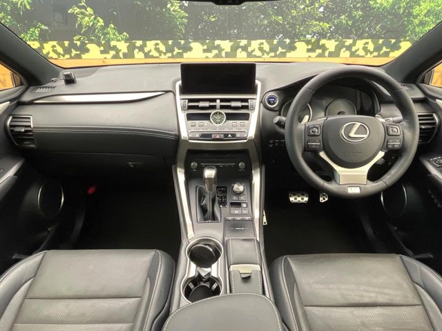 Lexus NX 2