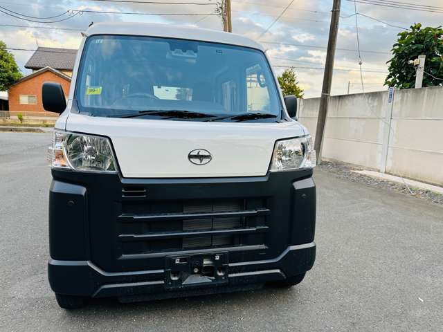 Daihatsu Hijet Cargo 7