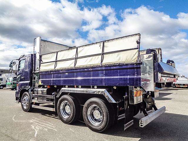 Hino Profia 7