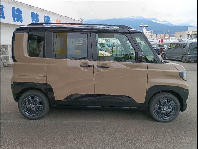 Mitsubishi Delica Mini 5