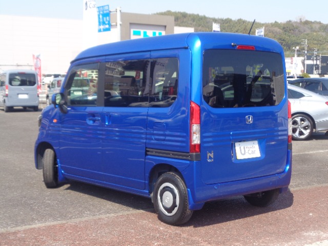Honda N-VAN 9