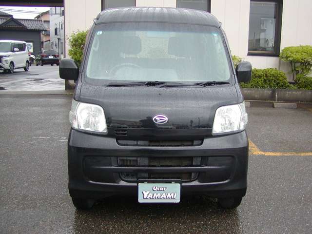 Daihatsu Hijet Cargo 5