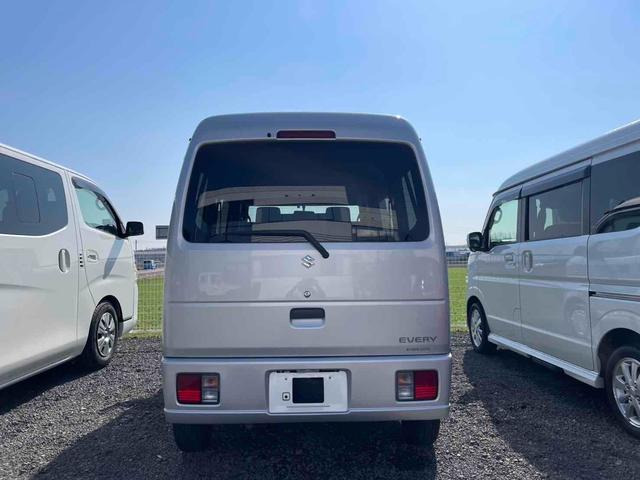 Suzuki Every 9