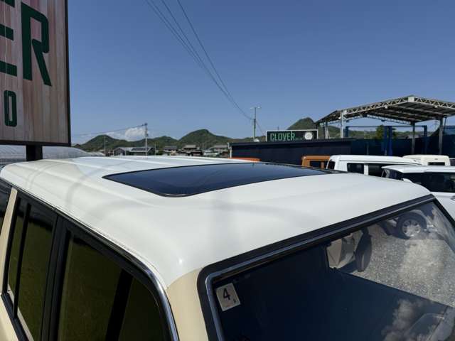 Toyota Land Cruiser Prado 7
