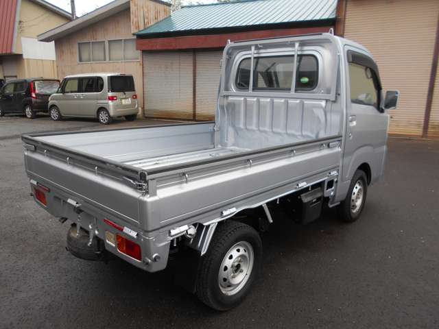 Daihatsu Hijet Truck 7