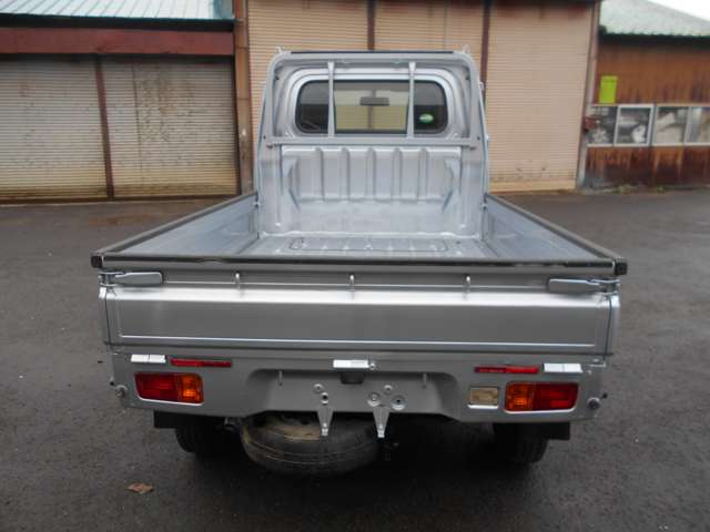 Daihatsu Hijet Truck 8