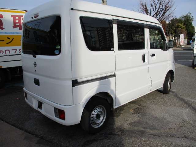 Nissan NV100 Clipper 7