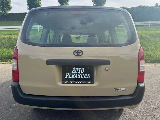 Toyota Probox Van 8