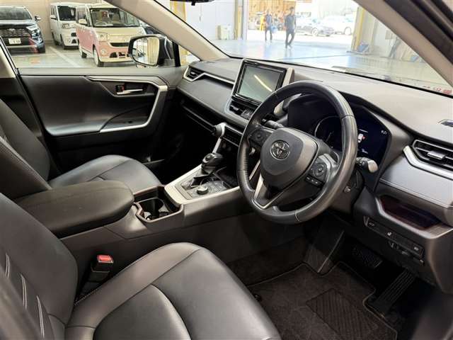 Toyota RAV4 11