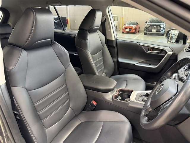 Toyota RAV4 12