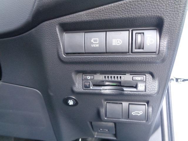 Toyota Corolla Cross 8