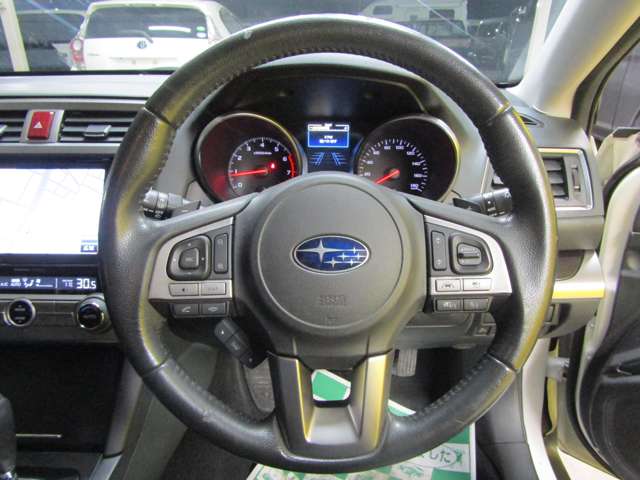 Subaru Legacy Outback 5