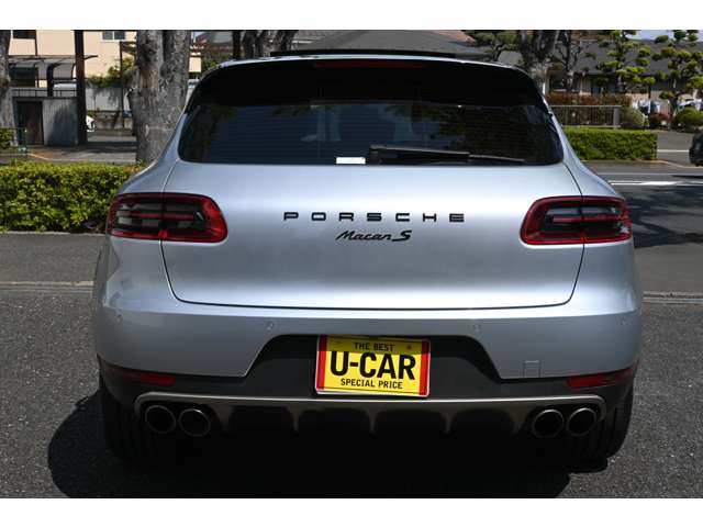 Porsche Macan 6