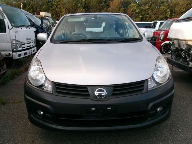 Nissan AD 2