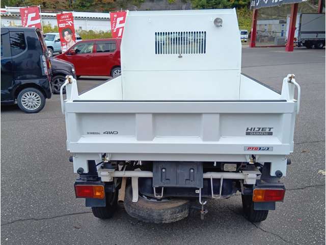 Daihatsu Hijet Truck 6