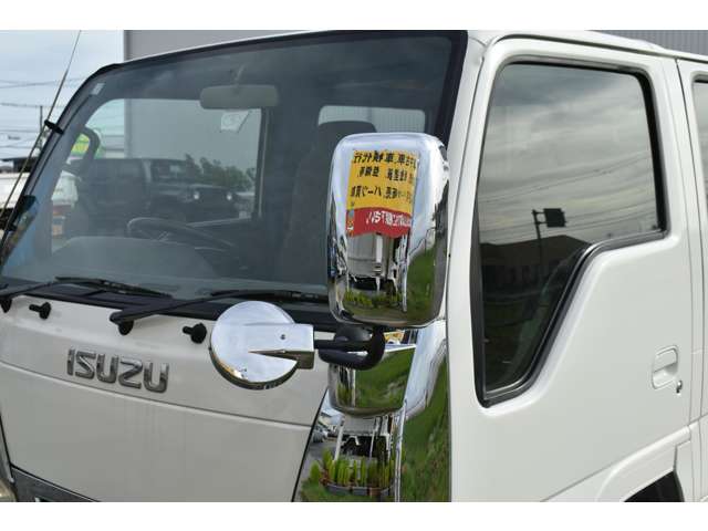 Isuzu Elf 8