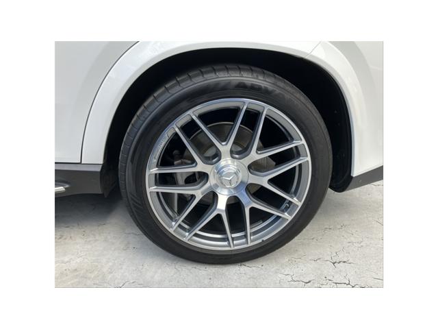 Mercedes-Benz GLE 8